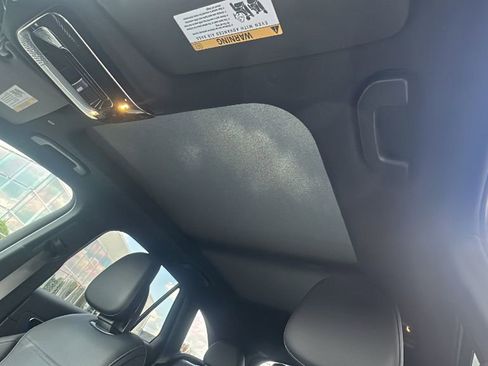 Used 2026 Mercedes-Benz GLC 350e 4MATIC image 35