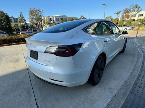 Used 2022 Tesla Model 3 Long Range AWD/4WD image 5