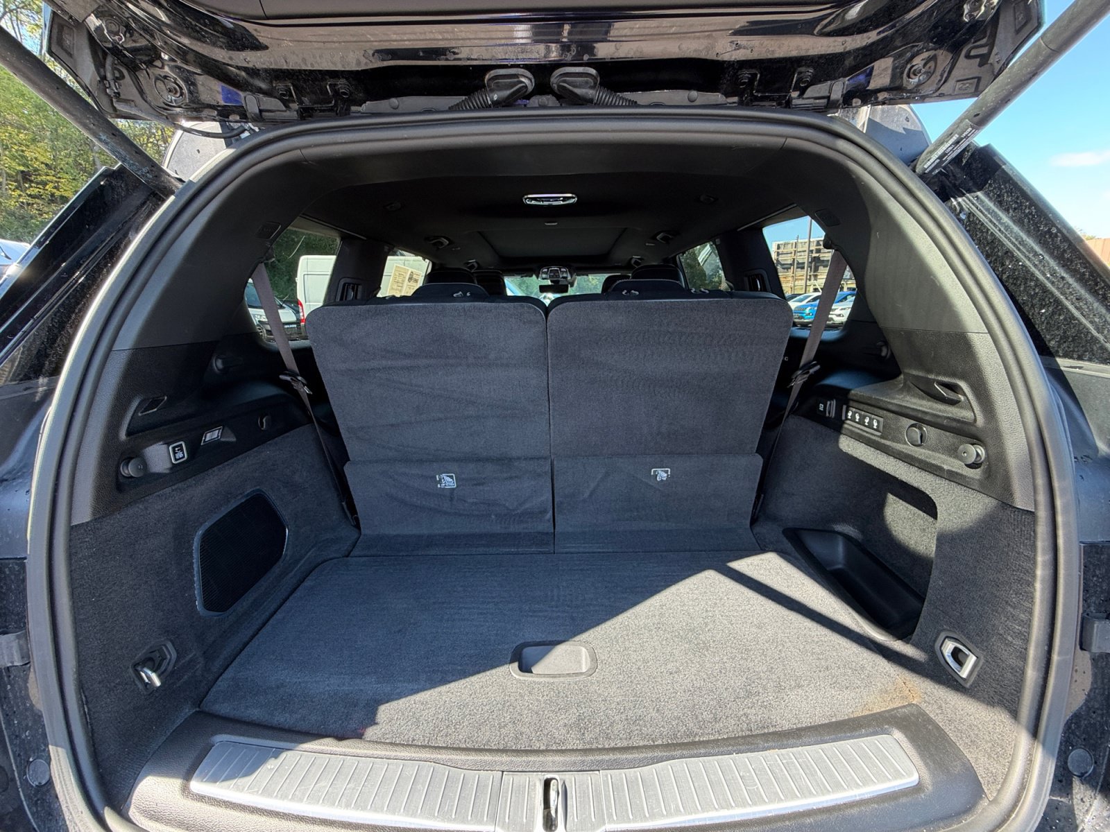 Used 2021 Jeep Grand Cherokee L Summit w/ Advanced Protech Group IV AWD/4WD image 36