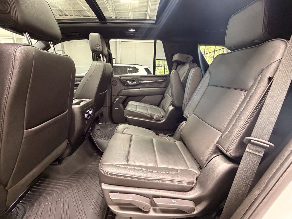Used 2023 GMC Yukon Denali AWD/4WD image 21