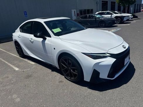 Used 2026 Lexus IS 350 F Sport RWD image 4