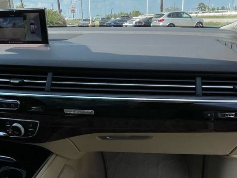 Used 2017 Audi Q7 2.0T Premium Plus w/ Premium Plus Package AWD/4WD image 33