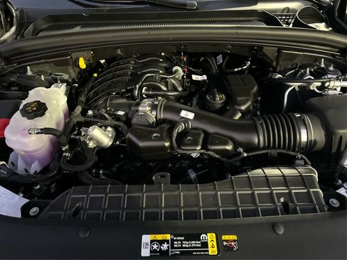 New 2025 Jeep Grand Cherokee L Altitude image 15