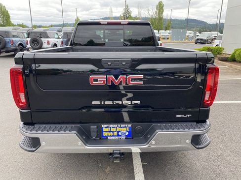 Used 2023 GMC Sierra 1500 SLT image 6