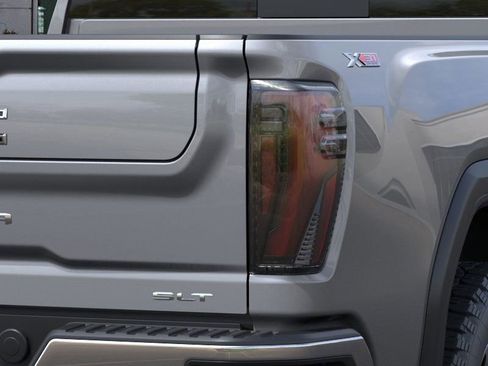 New 2026 GMC Sierra 2500 SLT image 11