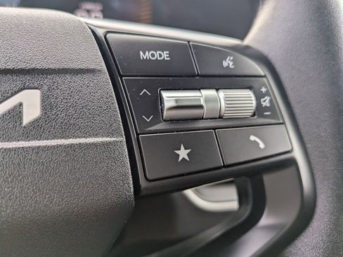 Used 2025 Kia K4 FWD image 20