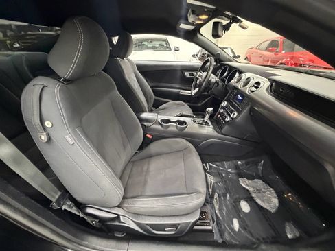 Used 2020 Ford Mustang GT RWD image 17