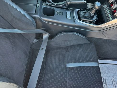 Used 2023 Toyota GR86 Premium RWD image 29