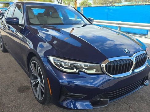 Used 2020 BMW 330i 330i w/ Premium Package image 2