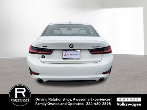 Used 2022 BMW 330i xDrive Sedan w/ Driving Assistance Package AWD/4WD image 9