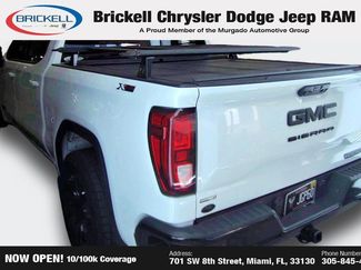 Used 2023 GMC Sierra 1500 Elevation video 3