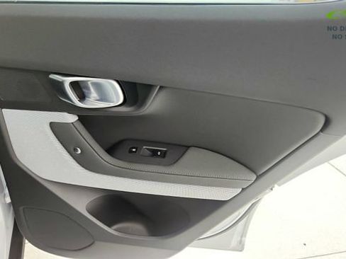 Used 2024 Polestar Polestar 2 AWD/4WD image 41