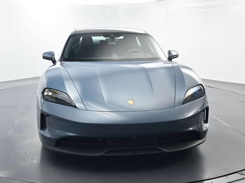 Certified 2025 Porsche Taycan AWD/4WD image 18