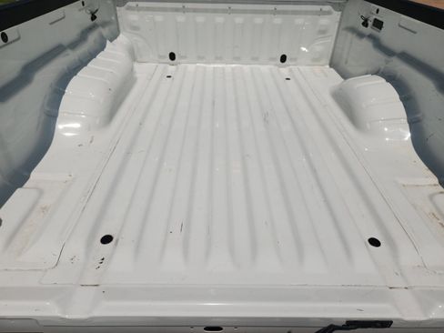 Used 2025 Nissan Frontier SV RWD image 35