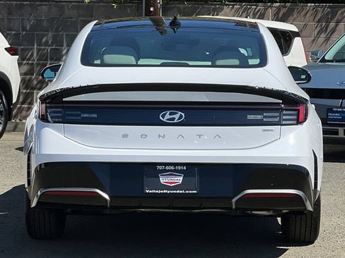 New 2026 Hyundai Sonata SEL FWD image 7