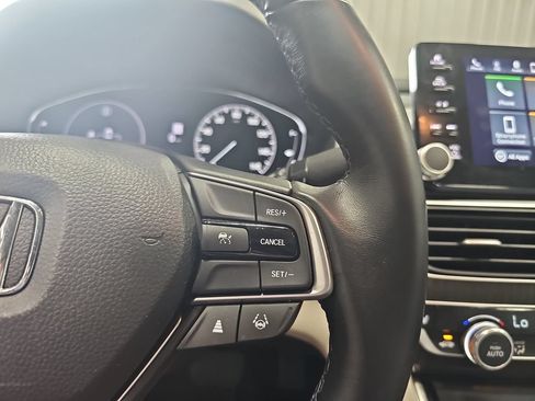 Used 2021 Honda Accord EX-L image 17