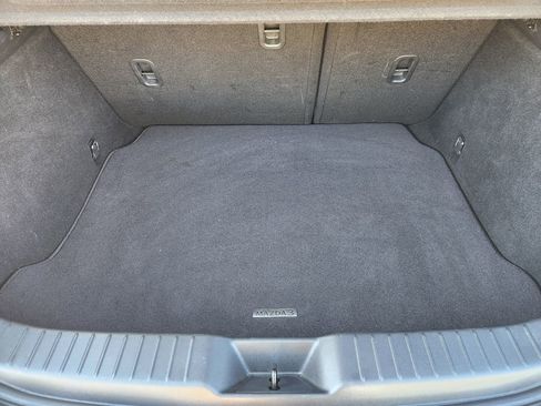 Used 2023 MAZDA MAZDA3 s image 30