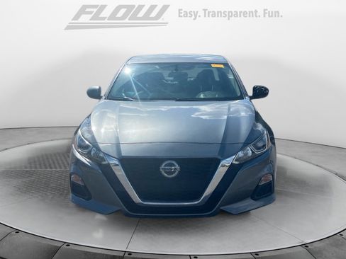 Used 2019 Nissan Altima 2.5 S FWD image 3