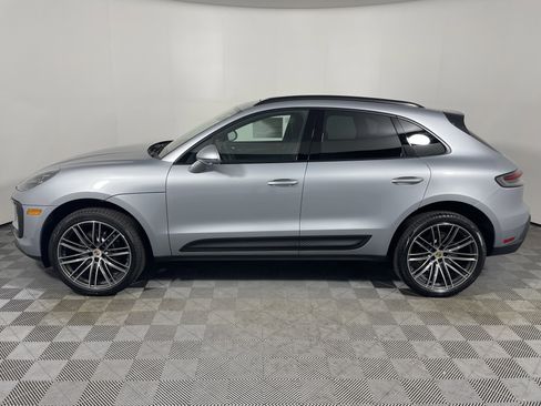 New 2026 Porsche Macan image 2