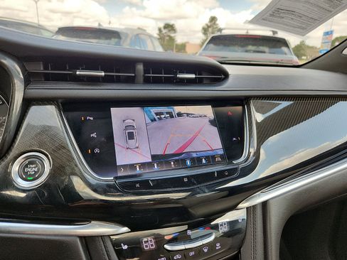 Used 2020 Cadillac XT6 Sport AWD/4WD image 18