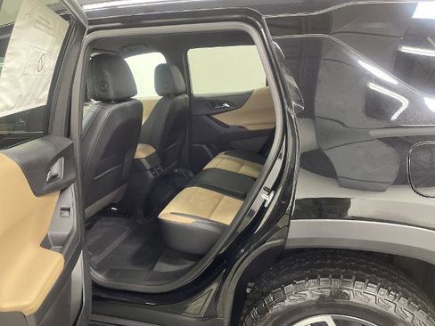 New 2025 Chevrolet Equinox ACTIV w/ Safety and Technology Package image 10