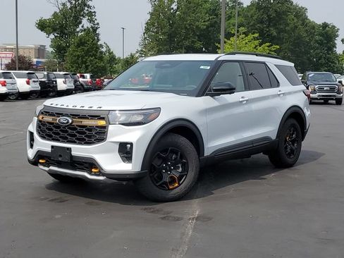 New 2026 Ford Explorer Tremor w/ Tremor Ultimate Package AWD/4WD image 39