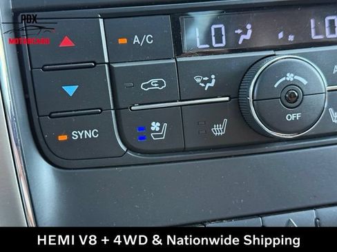 Used 2012 Jeep Grand Cherokee Overland AWD/4WD image 23