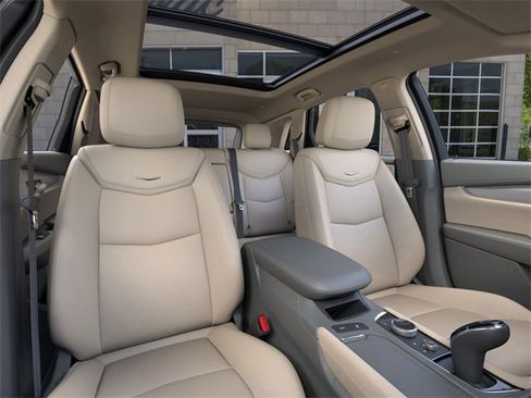 New 2026 Cadillac XT5 Premium Luxury w/ LPO, Floor Liner Package image 16