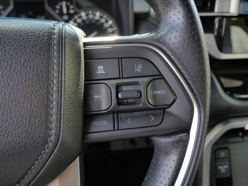 Used 2025 Toyota Tundra SR5 AWD/4WD image 29