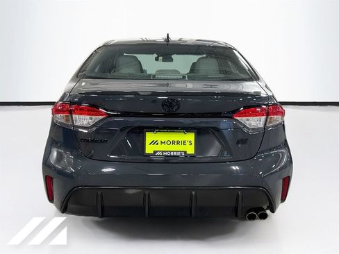 Used 2023 Toyota Corolla SE w/ SE Premium Package FWD image 6