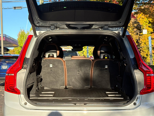 Certified 2025 Volvo XC90 T8 Plus AWD/4WD image 25
