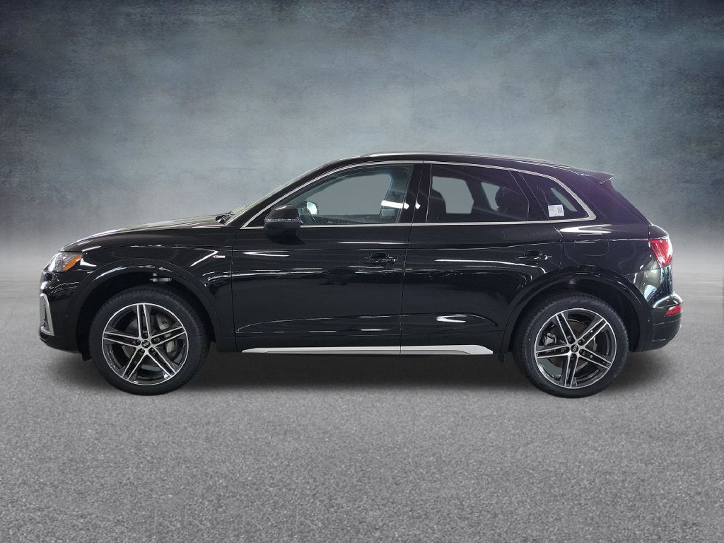 Certified 2024 Audi Q5 e Prestige AWD/4WD image 5