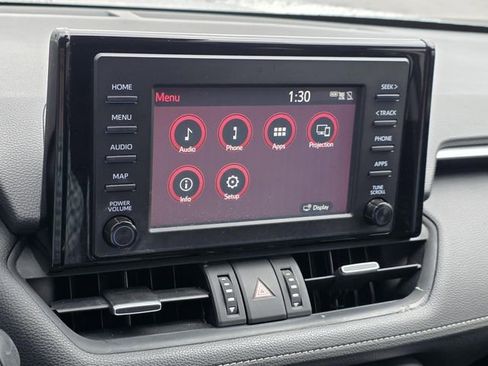 Used 2019 Toyota RAV4 XLE Premium FWD image 16
