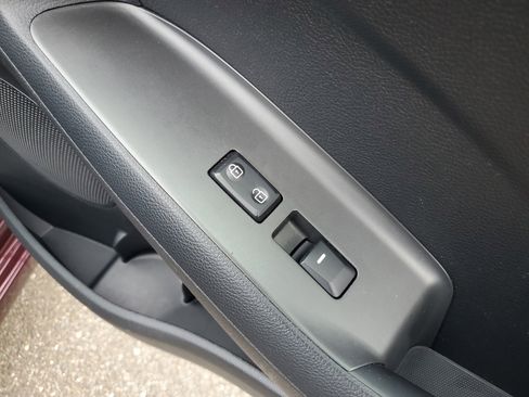 Used 2017 Kia Forte LX w/ LX Popular Package image 11