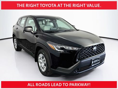 Used 2023 Toyota Corolla Cross L AWD/4WD image 1
