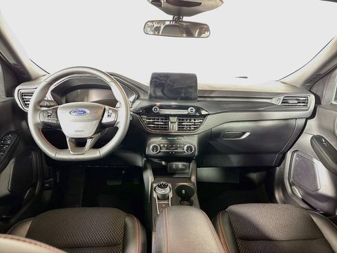 Used 2025 Ford Escape ST-Line FWD image 12