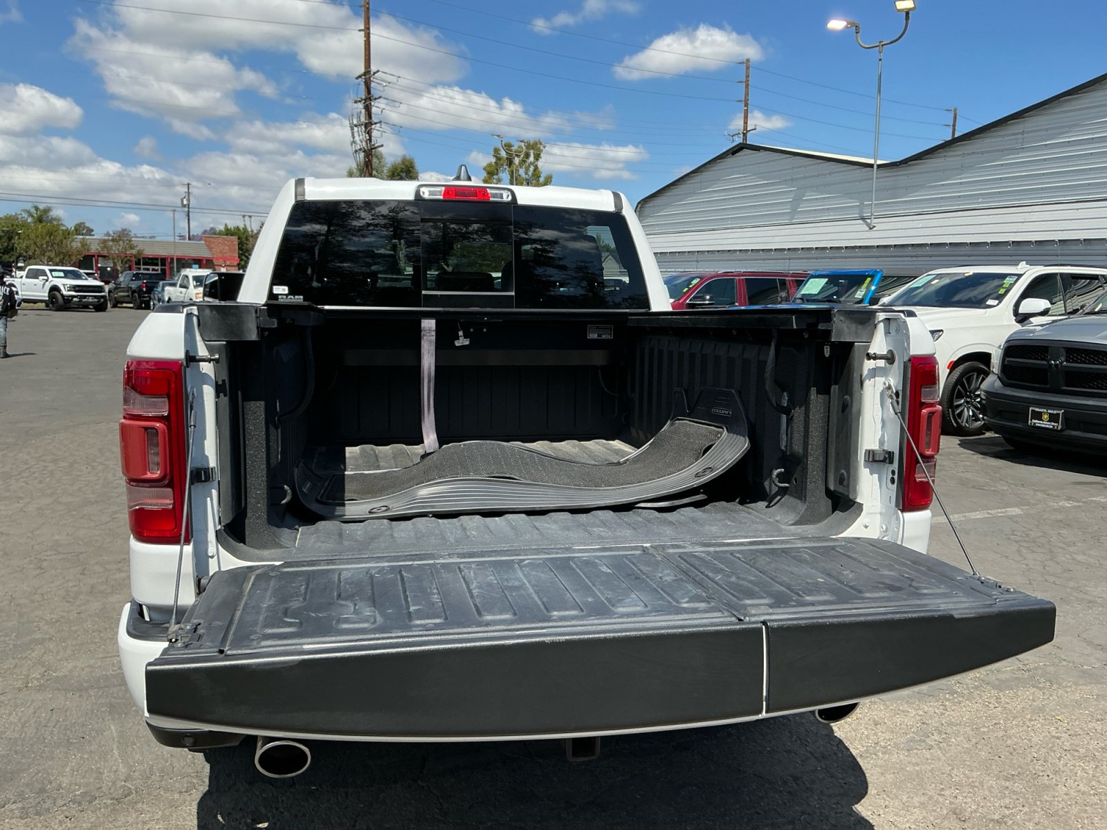 Used 2020 RAM 1500 Limited AWD/4WD image 25