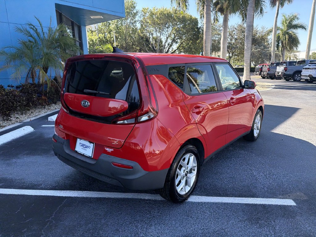 Used 2020 Kia Soul S FWD image 26