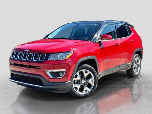 Used 2018 Jeep Compass Limited w/ Navigation Group AWD/4WD image 1