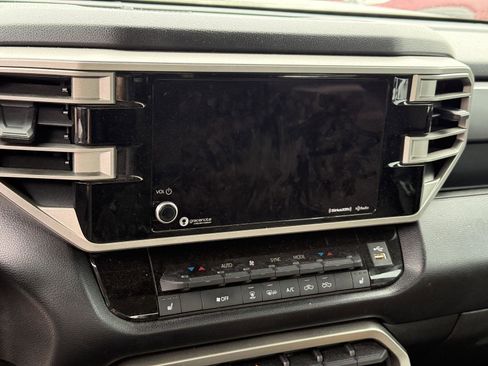 Used 2023 Toyota Tundra SR5 w/ SR5 Premium Package RWD image 11