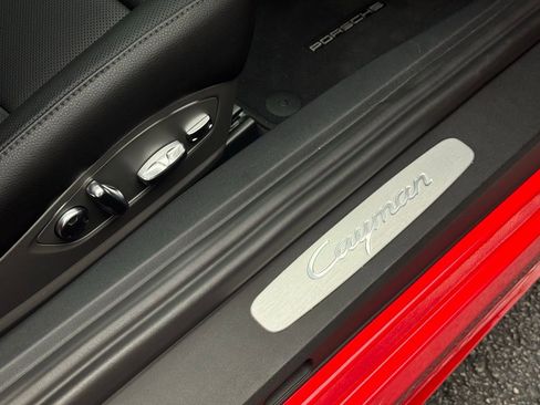 Used 2021 Porsche 718 Cayman image 54