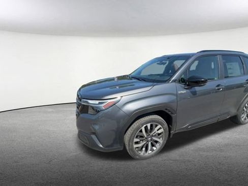 New 2026 Subaru Forester Touring AWD/4WD image 4