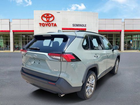 Used 2023 Toyota RAV4 XLE Premium FWD image 3