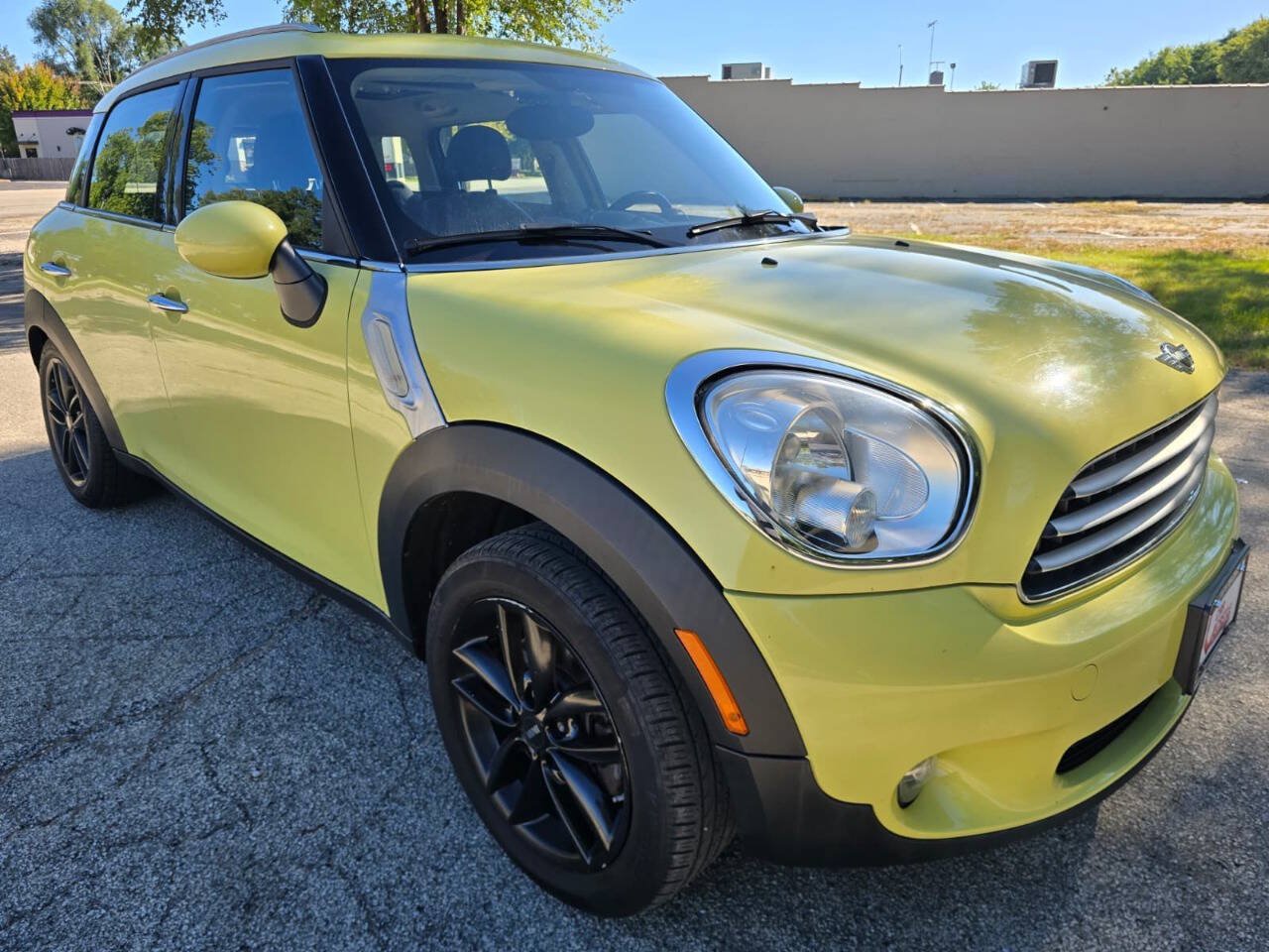 Used 2012 MINI Cooper Countryman FWD image 3
