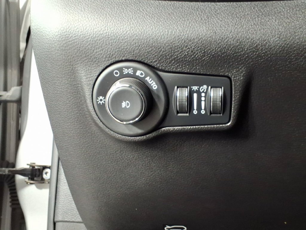 Used 2024 Jeep Compass Limited AWD/4WD image 19