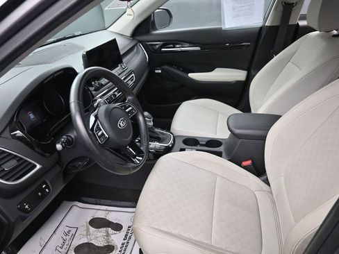 Used 2021 Kia Seltos SX AWD/4WD image 28