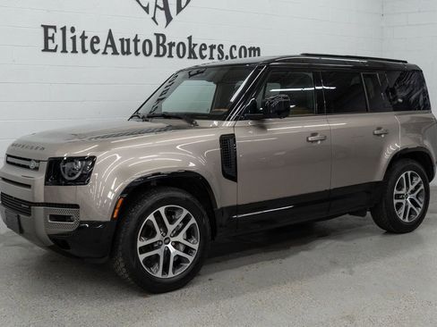 Used 2023 Land Rover Defender 110 X-Dynamic SE AWD/4WD image 37