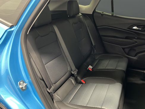 New 2026 Chevrolet Trax LT w/ Driver Confidence Package FWD image 24