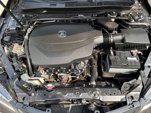 Used 2015 Acura TLX V6 SH-AWD w/ Technology Pkg image 3