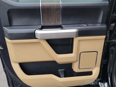 Used 2021 Ford F250 Lariat w/ Lariat Ultimate Package image 58